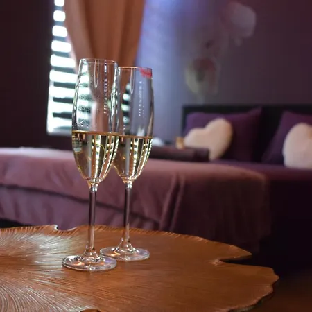 Bed & Breakfast La Muse Ment - La Valtesse De La Bigne 3*